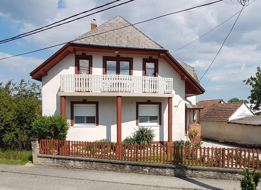 Villa Nora Хевиз Экстерьер фото